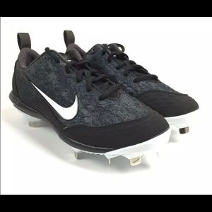 Nike Lunar’s Hyperdiamond 2 pro softball spikes. NEW size 9.5